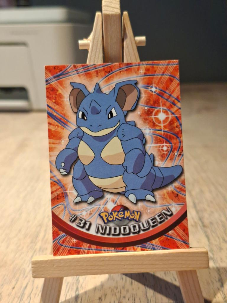 Topps nidoqueen 31, Ophalen of Verzenden, Zo goed als nieuw