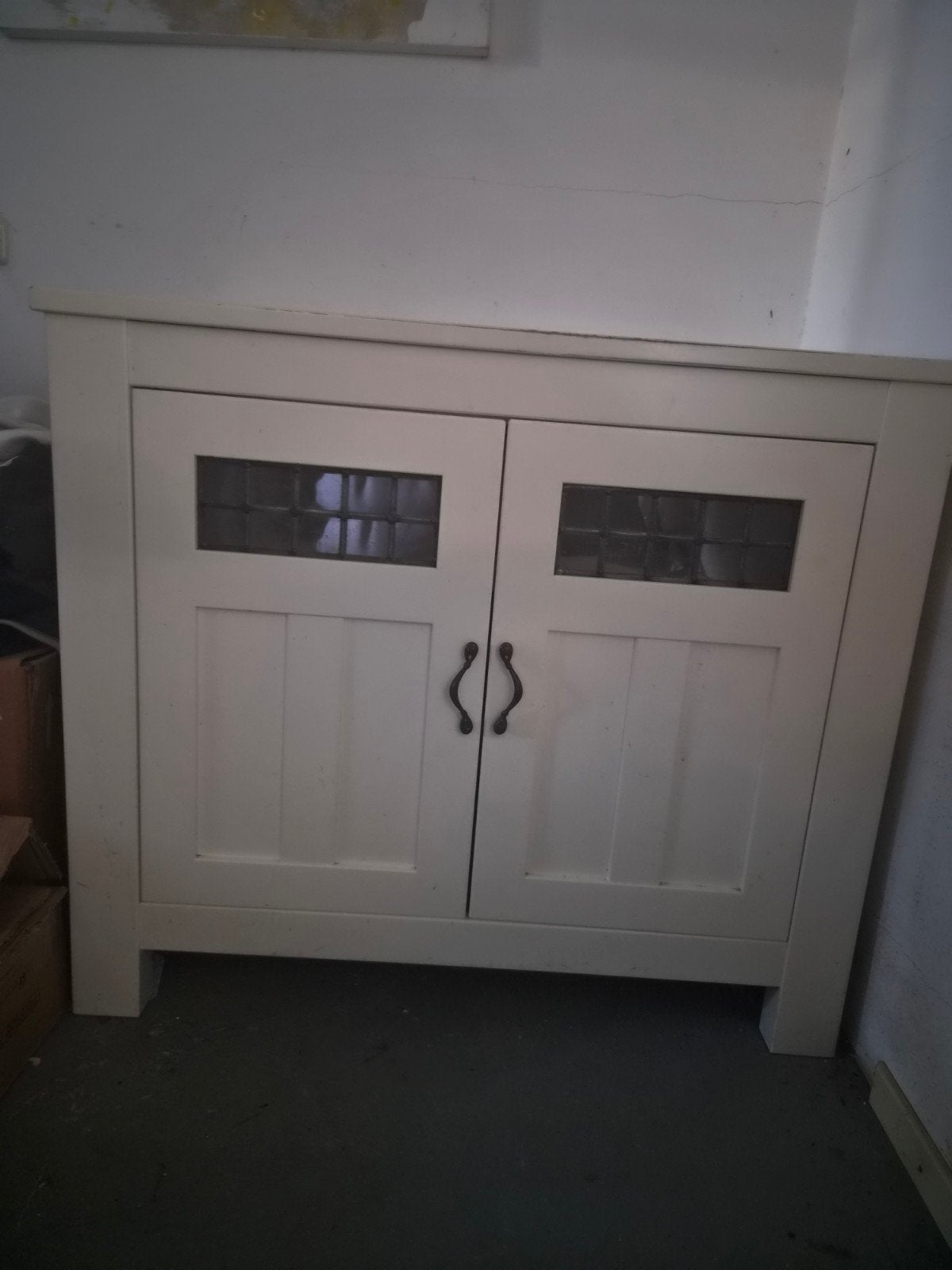 Crème dressoir/kastje met glazen deuren, Ophalen of Verzenden, Gebruikt