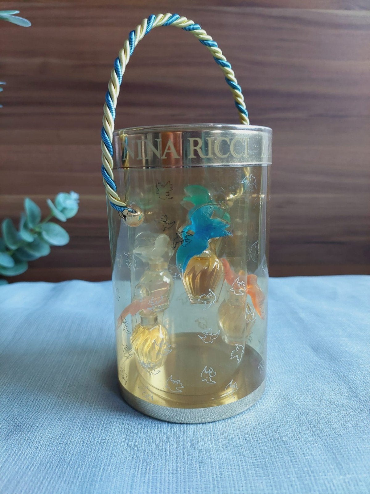 Nina Ricci miniatuurset - collector's item, Ophalen of Verzenden, Nieuw, Miniatuur, Gevuld