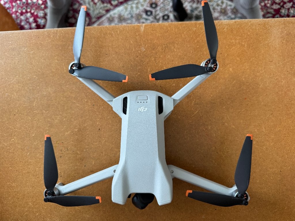 DJI Mini 3 drone met 4K camera, Cameradrone, Zo goed als nieuw, DJI, 1 tot 5 kilometer