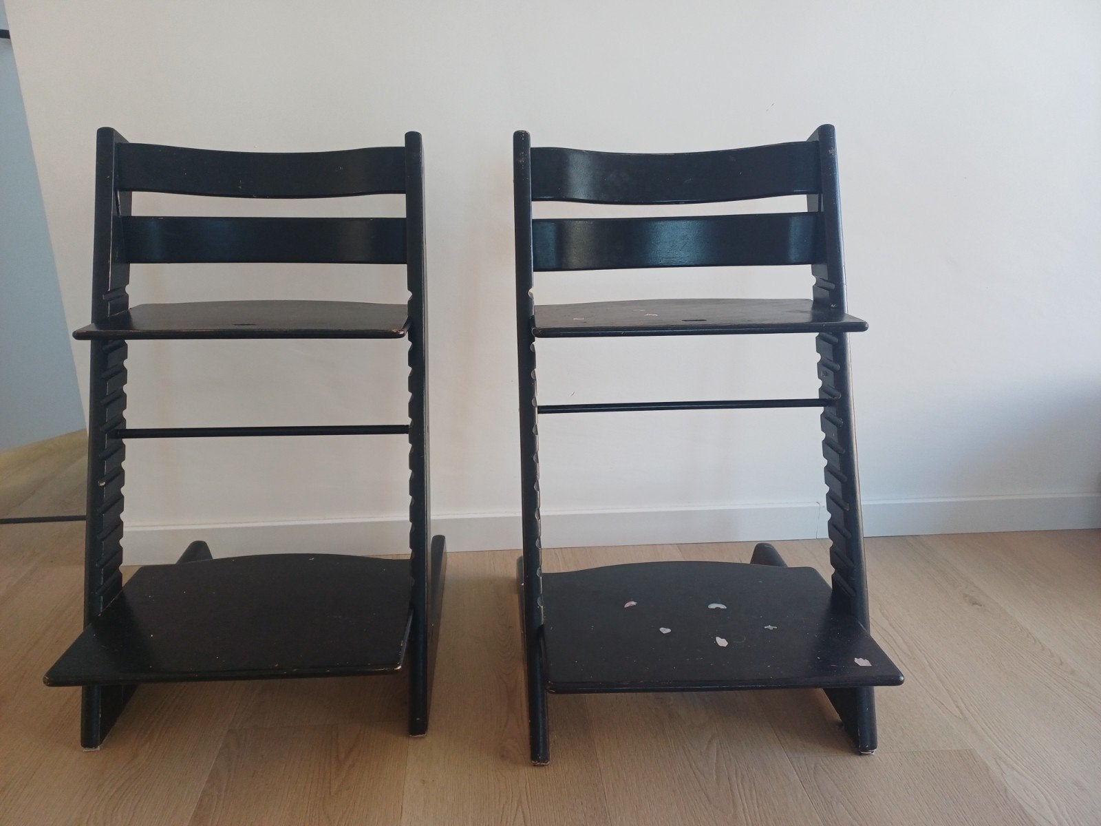 2 Tripp Trapp stoelen - opknappers, Ophalen, Gebruikt, Meegroeistoel