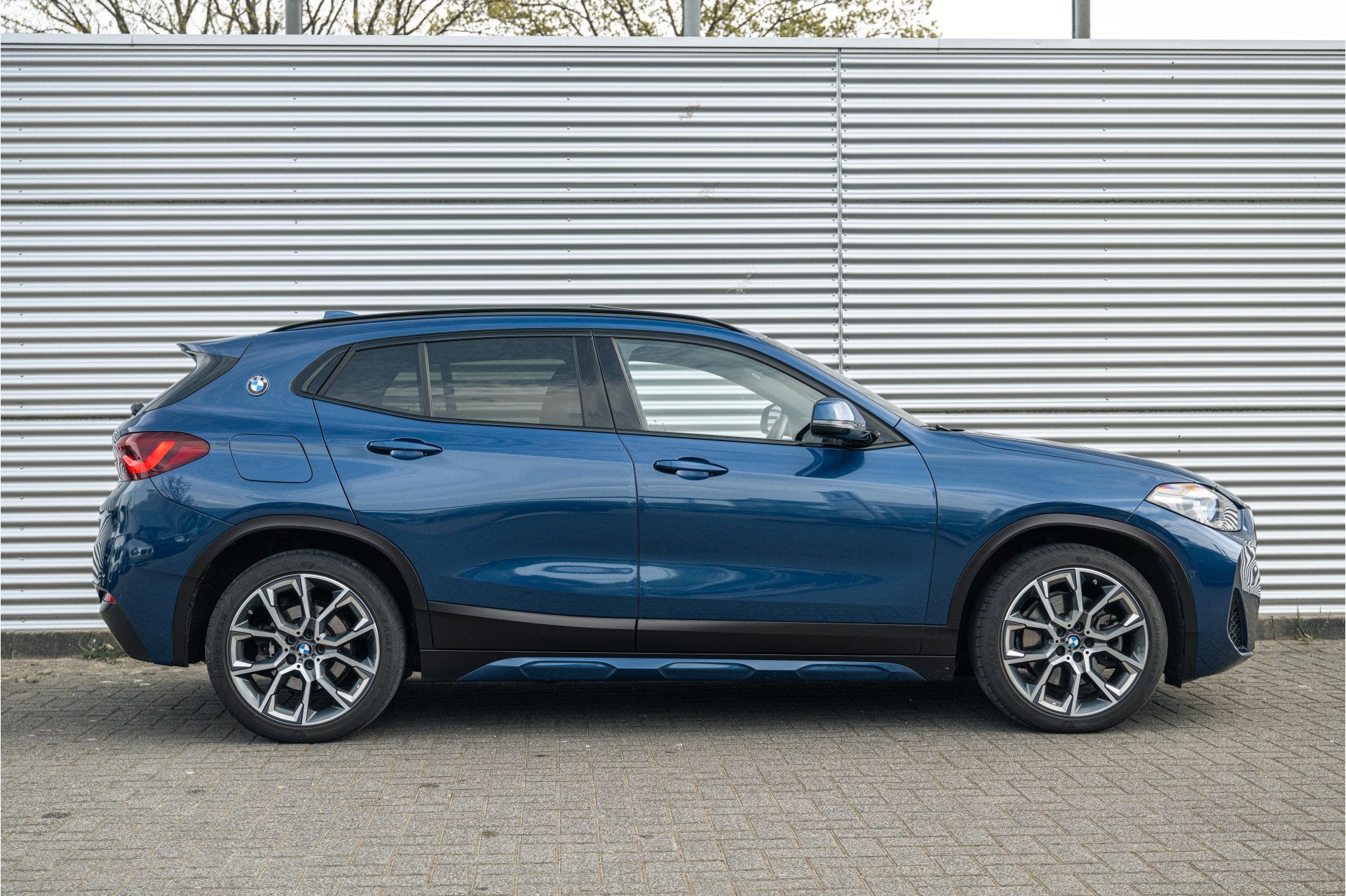 BMW X2 xDrive25e M Sport Automaat / Panoramadak / Adaptieve, Auto's, BMW, Automaat, X2, Gebruikt, Automatische klimaatregeling