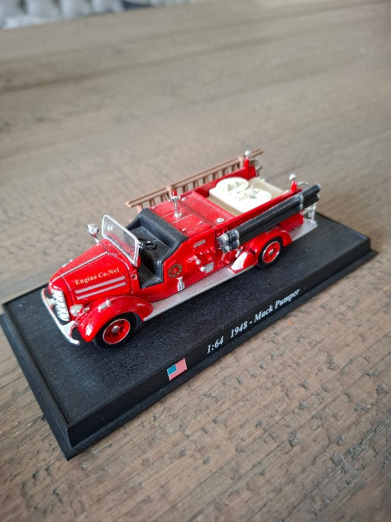 Mack Pumper 1948 - Del Prado - brandweerauto 1:64, Overige merken, Ophalen of Verzenden, Zo goed als nieuw, Groter dan 1:32