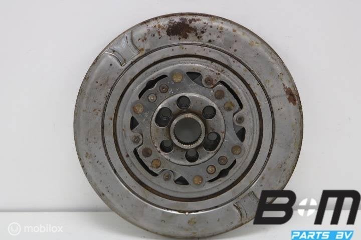 2 Massa vliegwiel Audi A3 8V 04E105266C, Gebruikt
