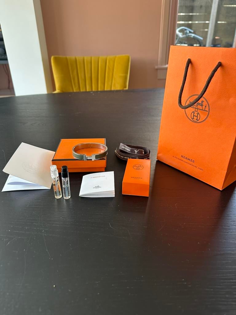 Hermès clic armband groen, Sieraden, Tassen en Uiterlijk, Armbanden, Ophalen of Verzenden, Zo goed als nieuw, Groen, Zilver
