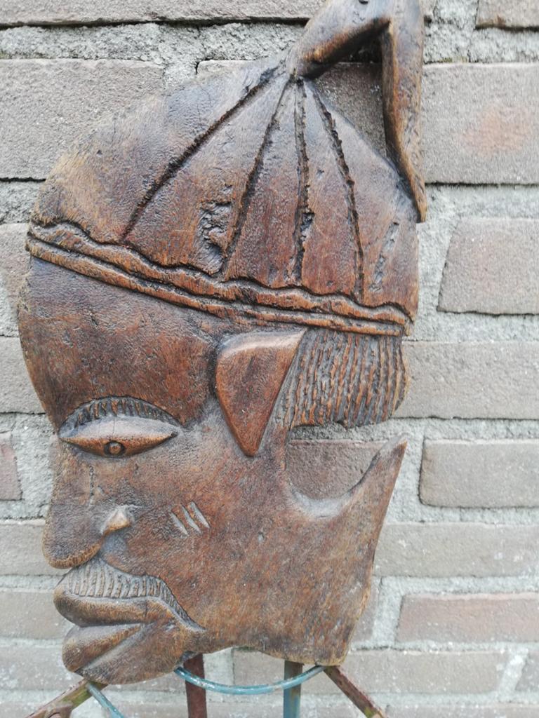 Afrikaans houtsnijwerk. Reliëf. Oud. Zie detail foto's., Ophalen