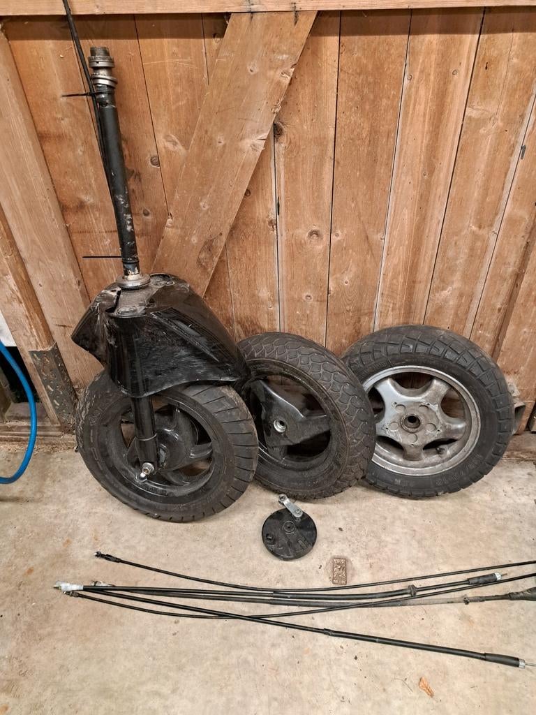 Voorvork Piaggio 2 compleet, Fietsen en Brommers, Ophalen, Zo goed als nieuw, Benzine, Zip