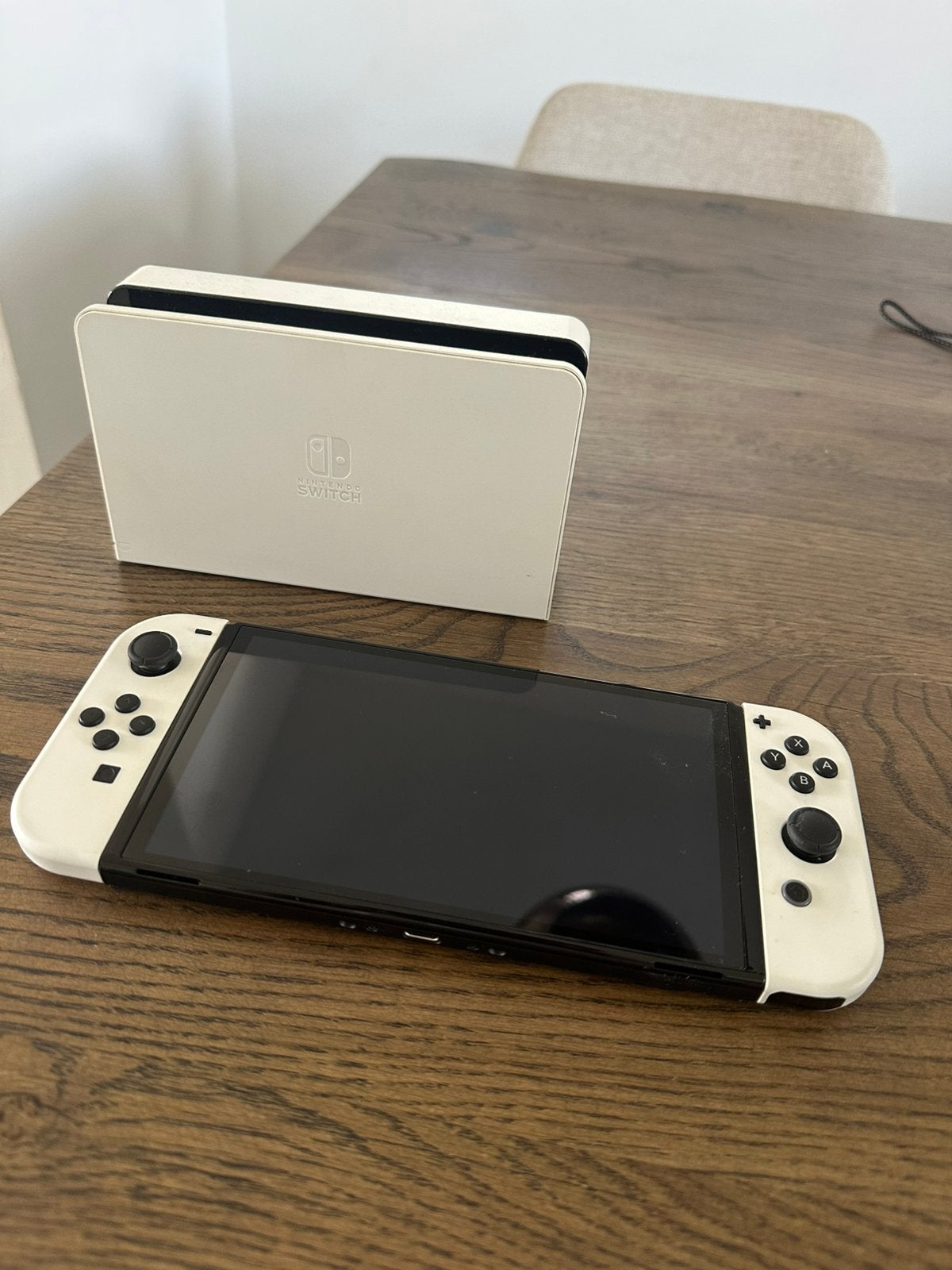 Nintendo Switch OLED Wit met Mario Kart, Spelcomputers en Games, Switch OLED, Met games, Met 2 controllers, Ophalen of Verzenden