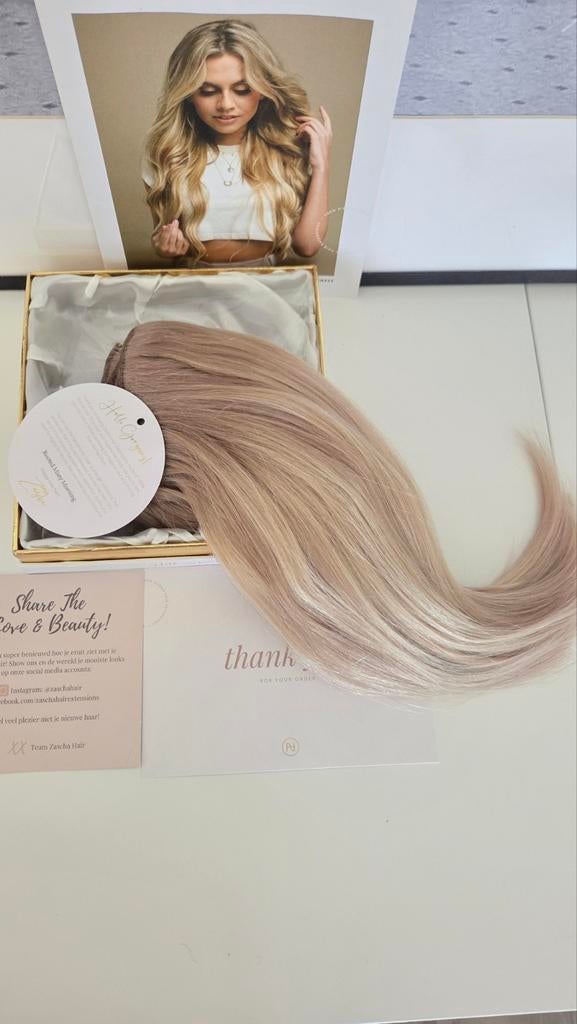 Zascha hair clip in   extentions  30cm rooted misty morging!, Ophalen of Verzenden, Nieuw, Pruik of Haarverlenging