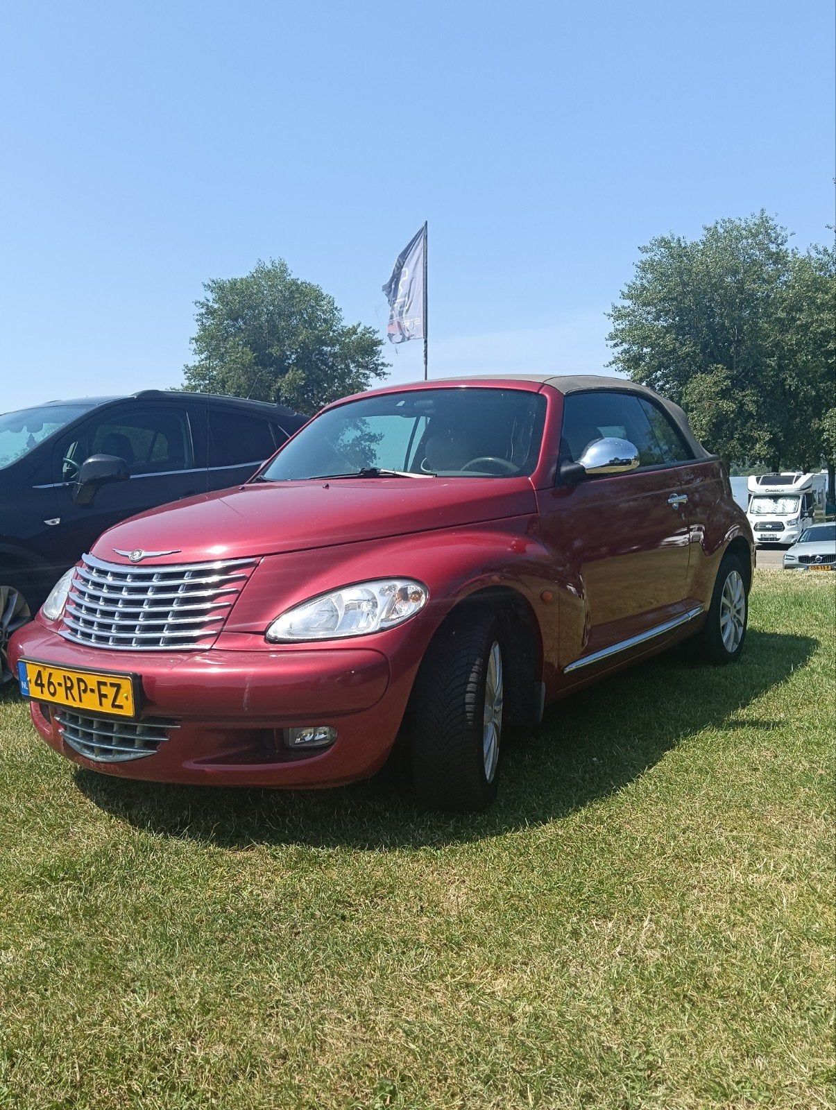 Chrysler PT Cruiser 2.4 I 16V Turbo Cabrio 2005 Rood, Voorwielaandrijving, 450 kg, Beige, 4 cilinders