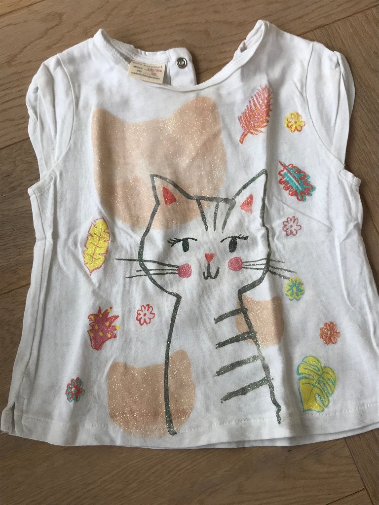 Leuk wit shirt met aparte kort mouw ZARA maat 92, Kinderen en Baby's, Kinderkleding | Maat 92, Gebruikt, Meisje, Ophalen of Verzenden
