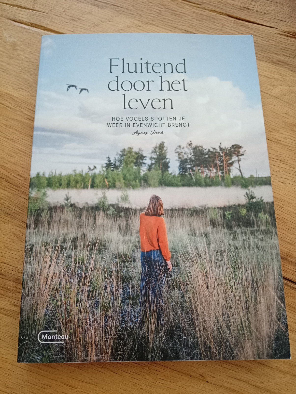 Fluitend door het leven - Agnes Wené (Vogels spotten), Agnes Wené, Ophalen of Verzenden, Zo goed als nieuw, Vogels
