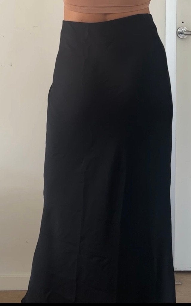 Satin Midi Skirt Zara M Black, Verzenden, Nieuw, Zwart, Onder de knie