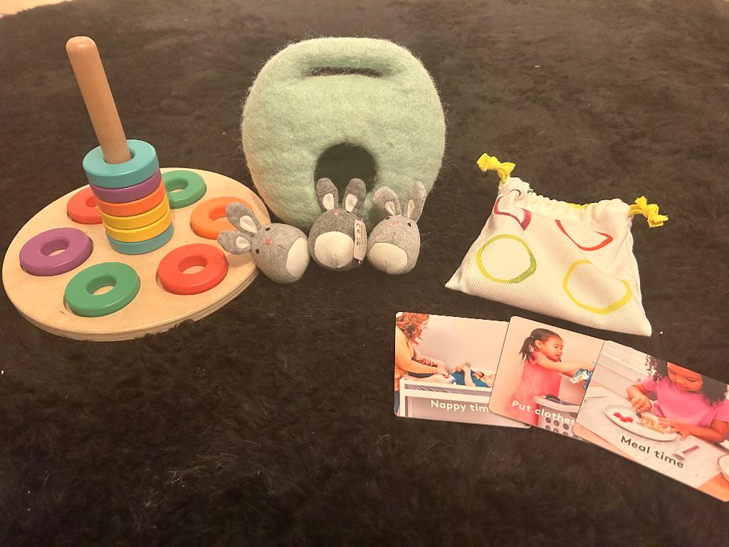 Lovevery Toy Set (3 pcs), Ophalen of Verzenden, Zo goed als nieuw, Taal en Lezen