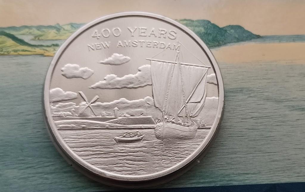 400 jaar Nieuw-Amsterdam – penning in coincard, Postzegels en Munten, Verzenden, Overige materialen, Nederland
