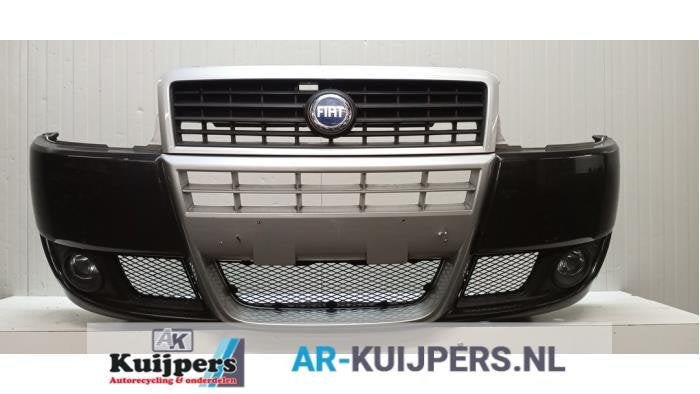 Voorbumper van een Fiat Doblo, Gebruikt, -, -, Bumper