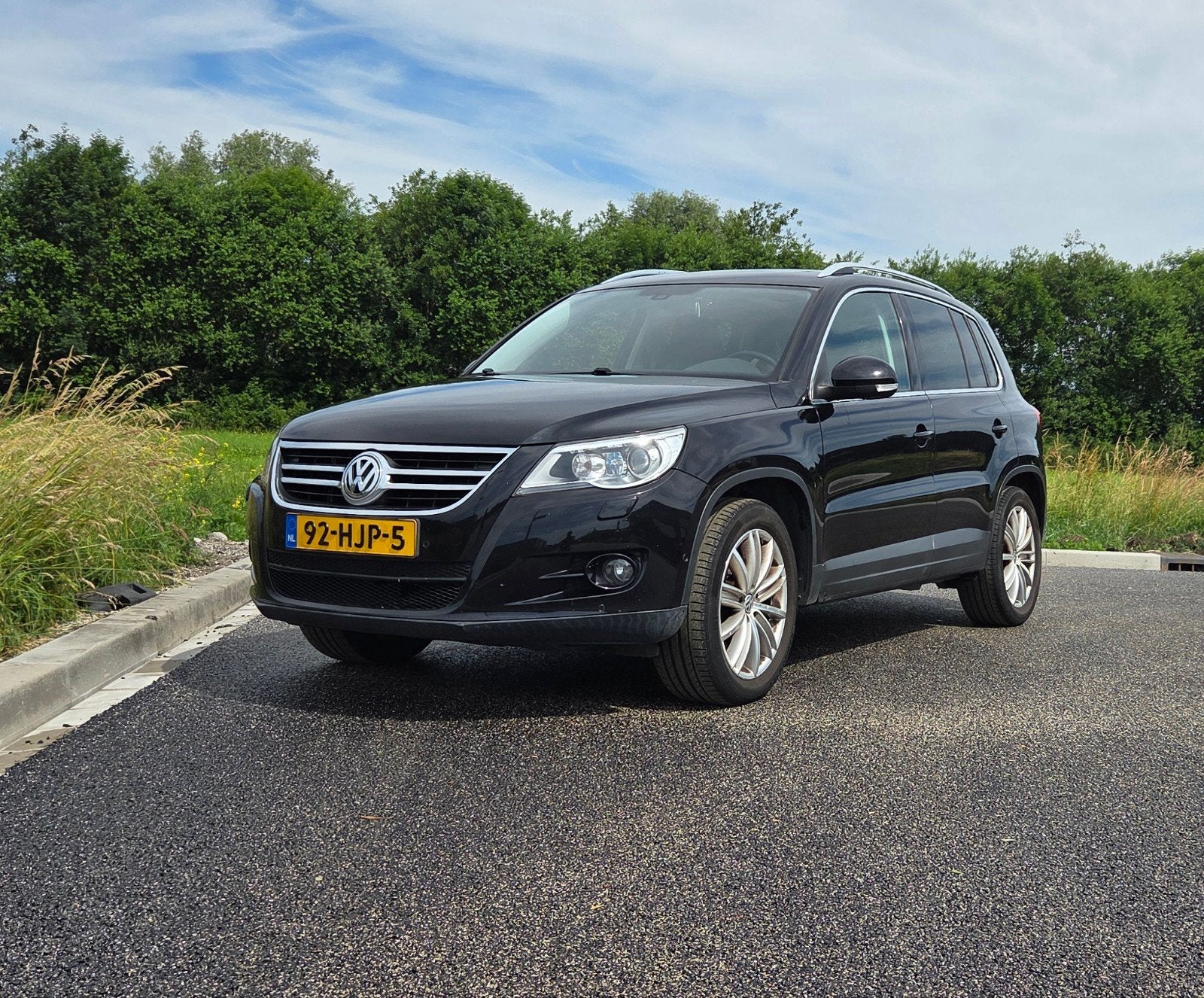 Volkswagen Tiguan 2.0 Tfsi 125KW 4MOTION 2009 Zwart, Achteruitrijcamera, 4 cilinders, 1984 cc, 1546 kg