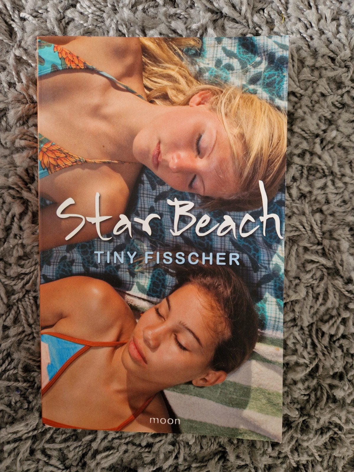 Boek Star Beach - Tiny Fisscher, Ophalen of Verzenden, Zo goed als nieuw, Tiny Fisscher