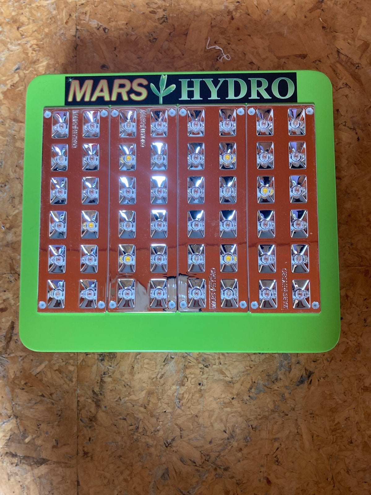 Mars Hydro LED Kweeklamp MH-240-48LED voor plantengroei, Tuin en Terras, Ophalen of Verzenden