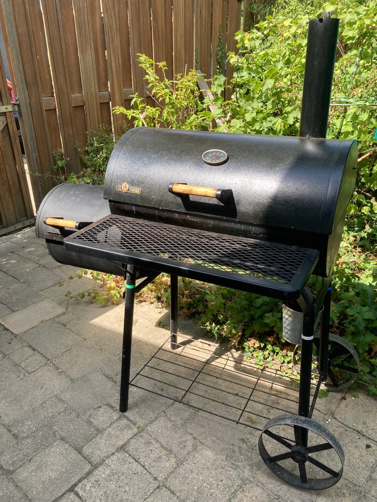Bbq smoker, Ophalen, Gebruikt, Met accessoires