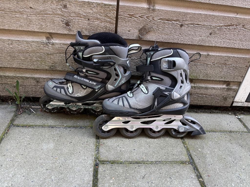 Rollerblade rolschaatsen mt42, Sport en Fitness, Overige merken, Dames, Ophalen of Verzenden, Inline skates 4 wielen