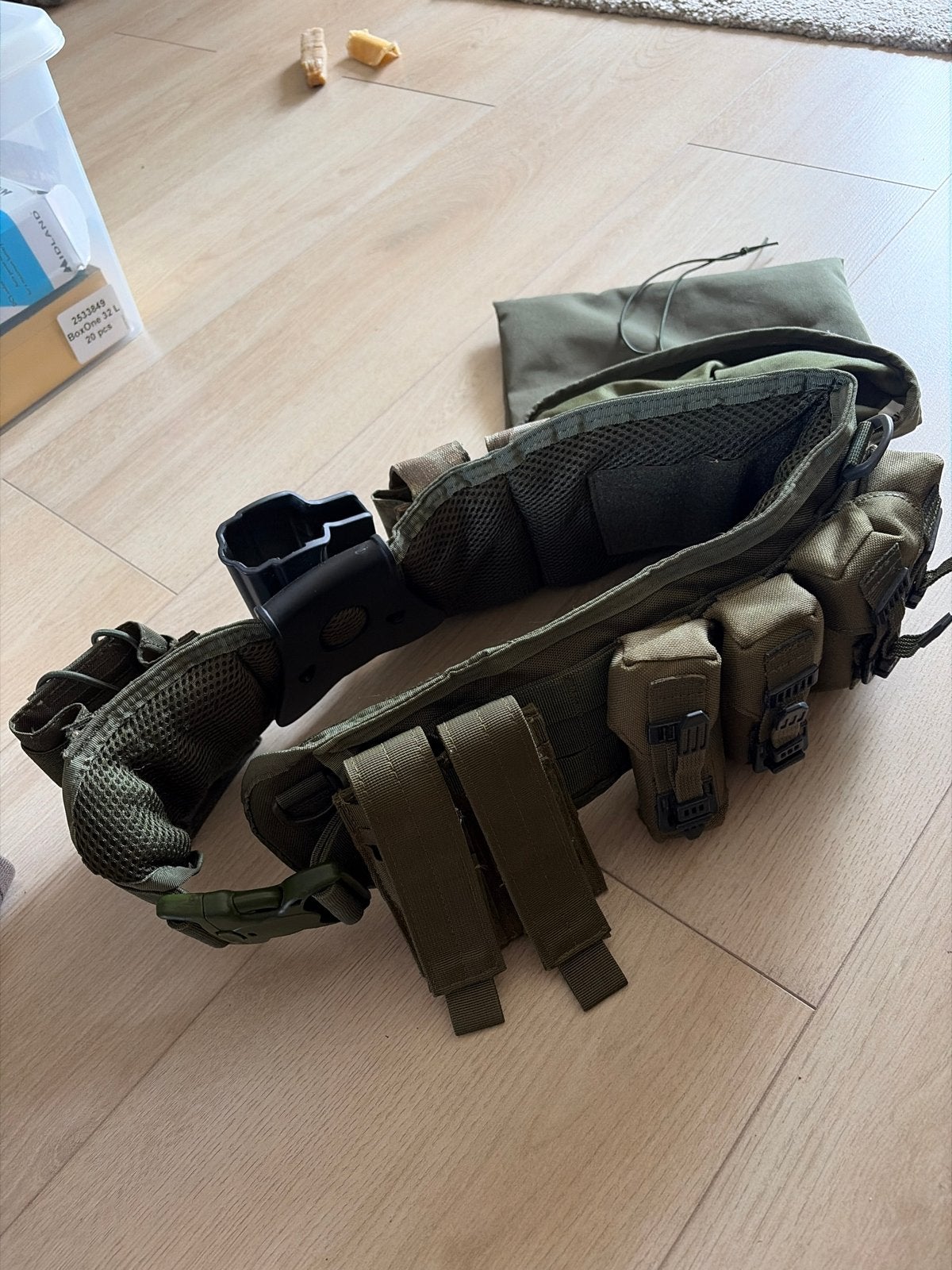 Tactische riem met diverse pouches (ammo, radio, dump, wapen, Verzamelen, Ophalen of Verzenden, Overige soorten, Kleding of Schoenen