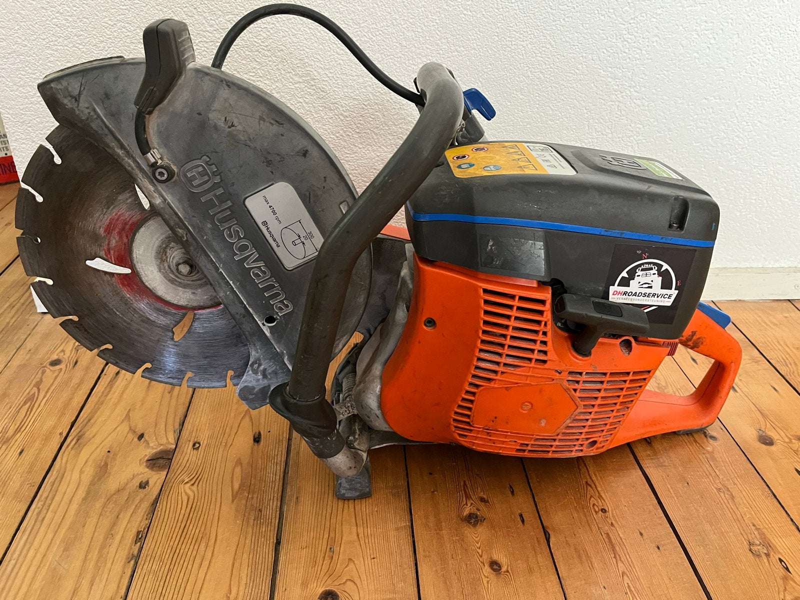 Husqvarna bandenzaag K 760 - Krachtige en betrouwbare zaag, Doe-het-zelf en Verbouw, Gereedschap | Zaagmachines, Ophalen, Gebruikt