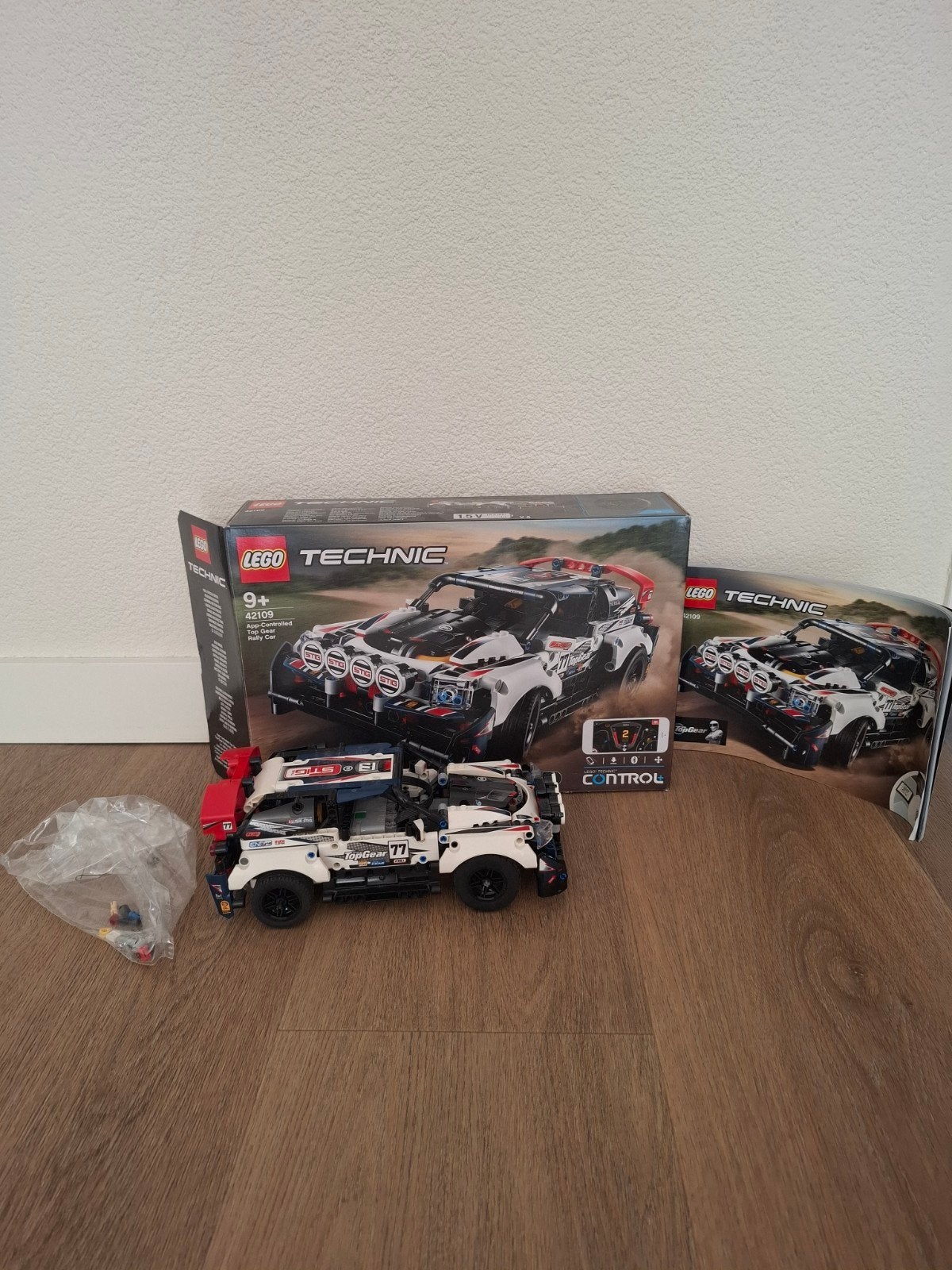 LEGO Technic 42109 Top Gear Rally Auto in zeer goede staat, Ophalen of Verzenden