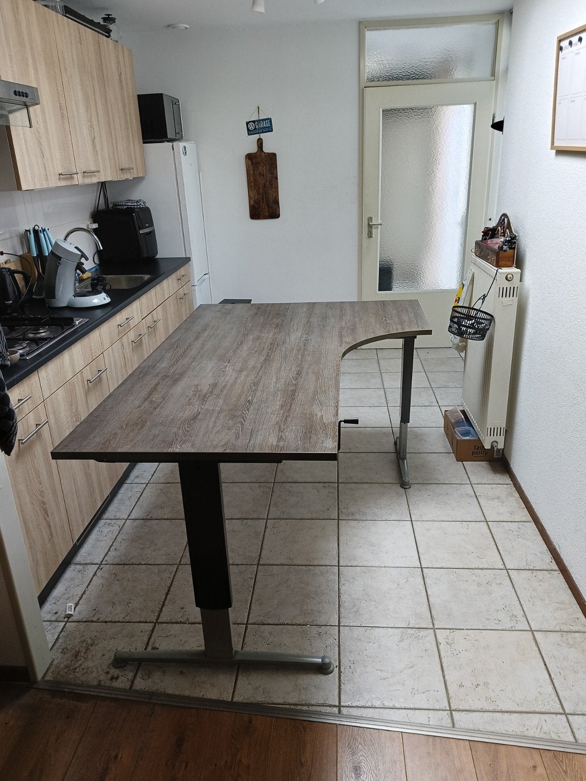 Afstelbaar bureau - Hoekbureau, Ophalen, Gebruikt, Hout, Hoekbureau