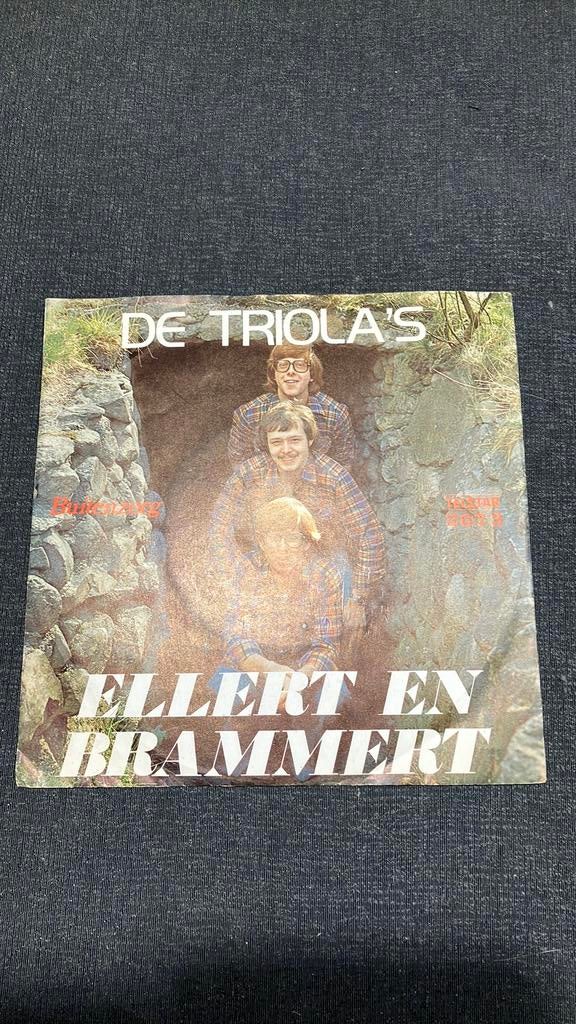 De Triola’s.  Ellert en Brammert (Telstar single ), Ophalen of Verzenden, Gebruikt, Overige formaten, Levenslied of Smartlap