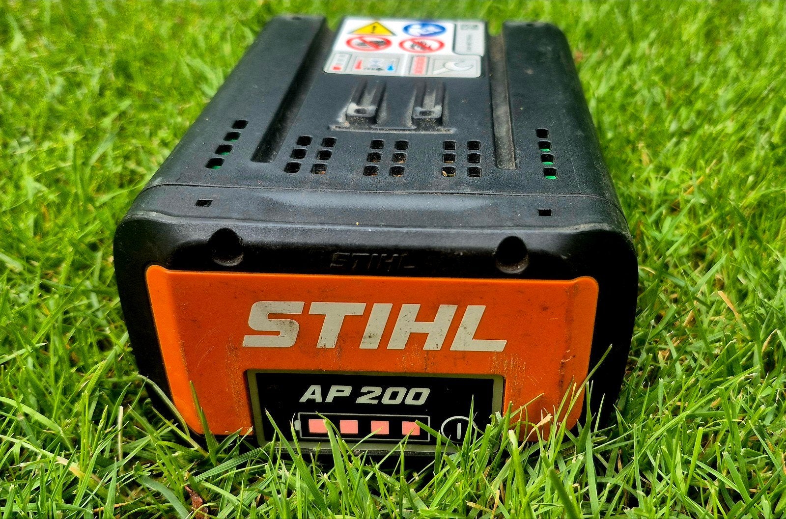 Stihl AP 200 accu - Originele Stihl batterij met foutcode, Ophalen of Verzenden, Gebruikt