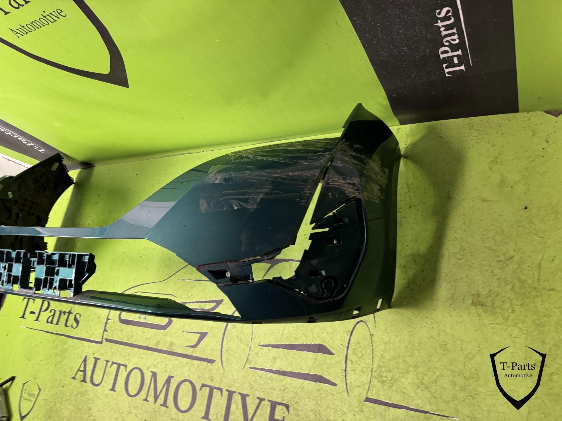 peugeot 308 voorbumper bumper, Taurusavenue 1
2132 LS  Hoofddorp, NL, Gebruikt, Contact.group@renault.com, Stellantis N.V.