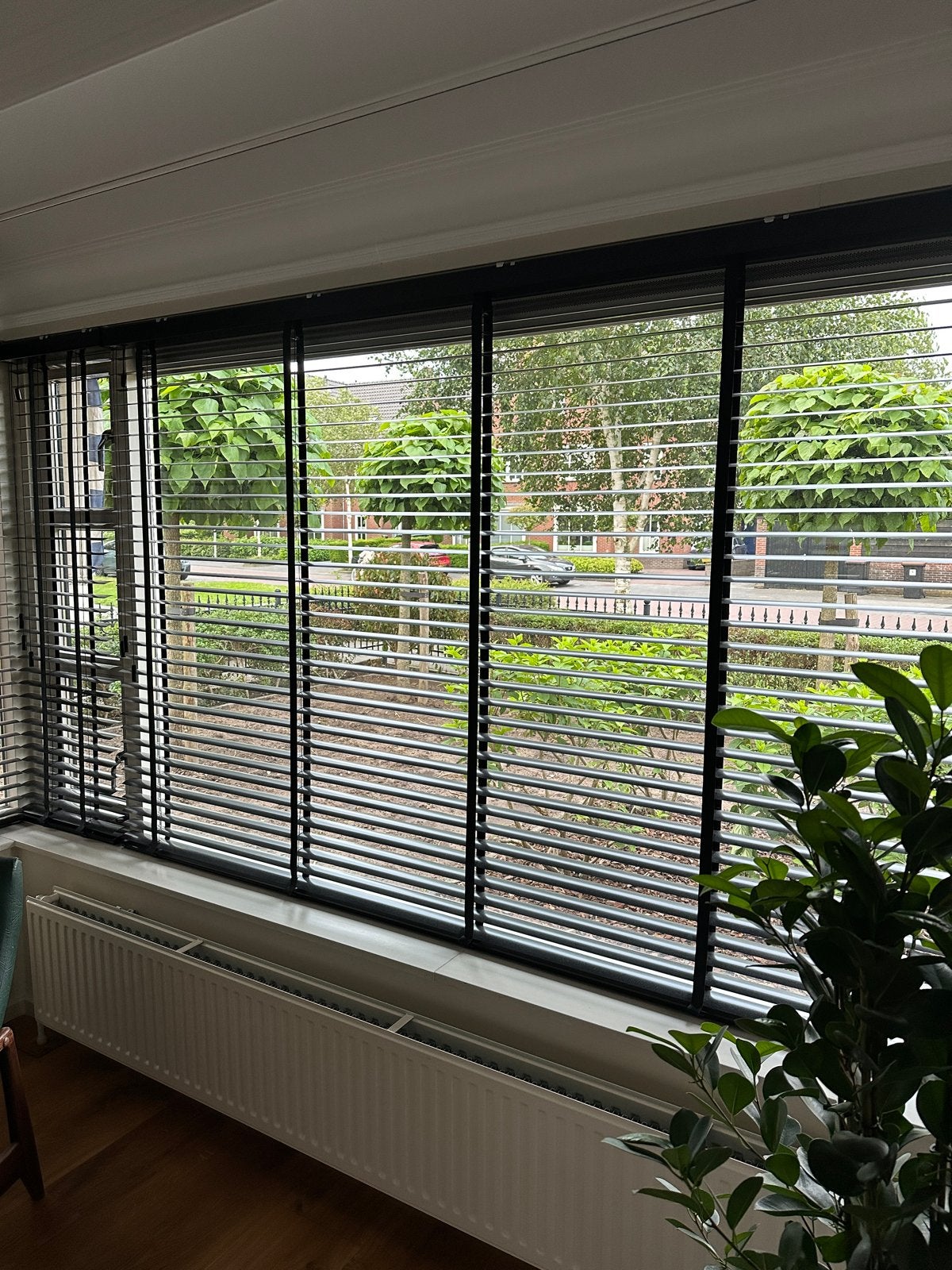 9x Zwarte Luxaflex Aluminium Jaloezieën - Diverse Maten, Ophalen, Gebruikt, Zwart, 200 cm of meer