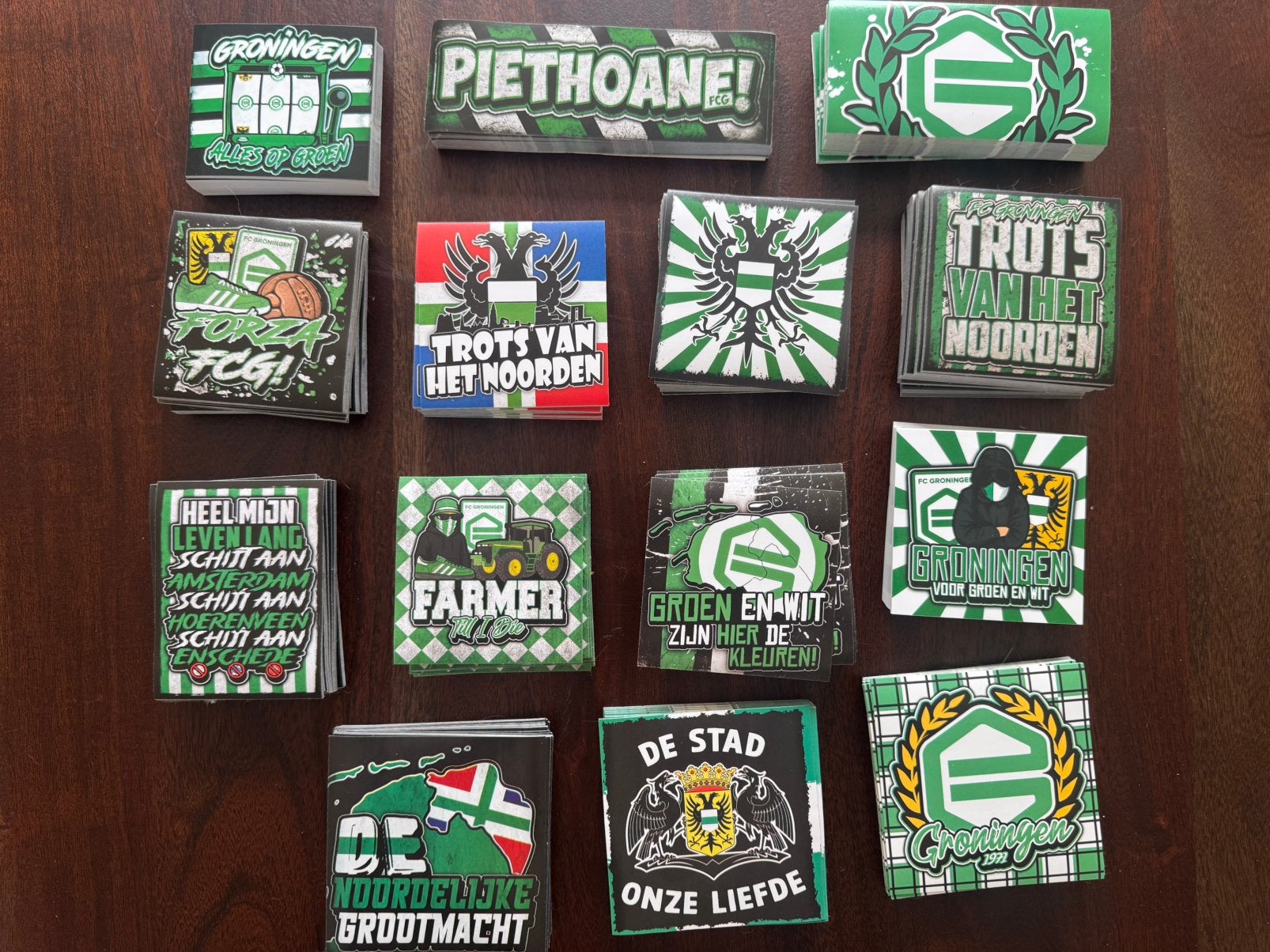 FC Groningen ultras stickers, Verzenden, Zo goed als nieuw