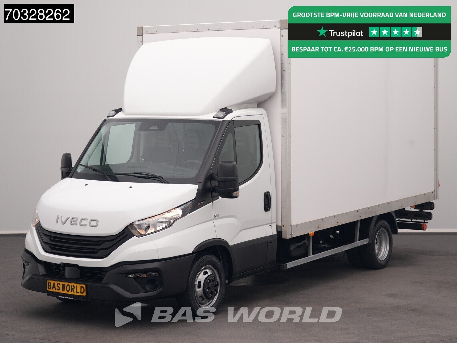 Iveco Daily 35C16 3.0L Laadklep NEW MODEL Dubbellucht 160PK, Auto's, 3127 kg, Stof, Gebruikt, Euro 6