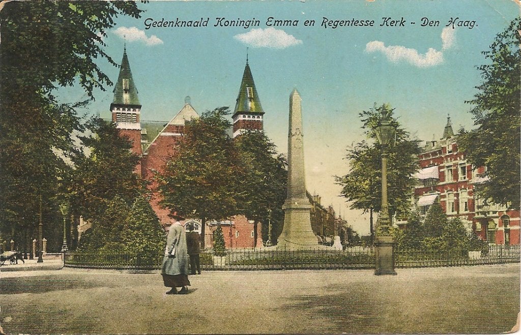 Ansichtkaart Gedenknaald Koningin Emma en Regentesse Kerk, Ophalen of Verzenden, Voor 1920, Gelopen, Zuid-Holland