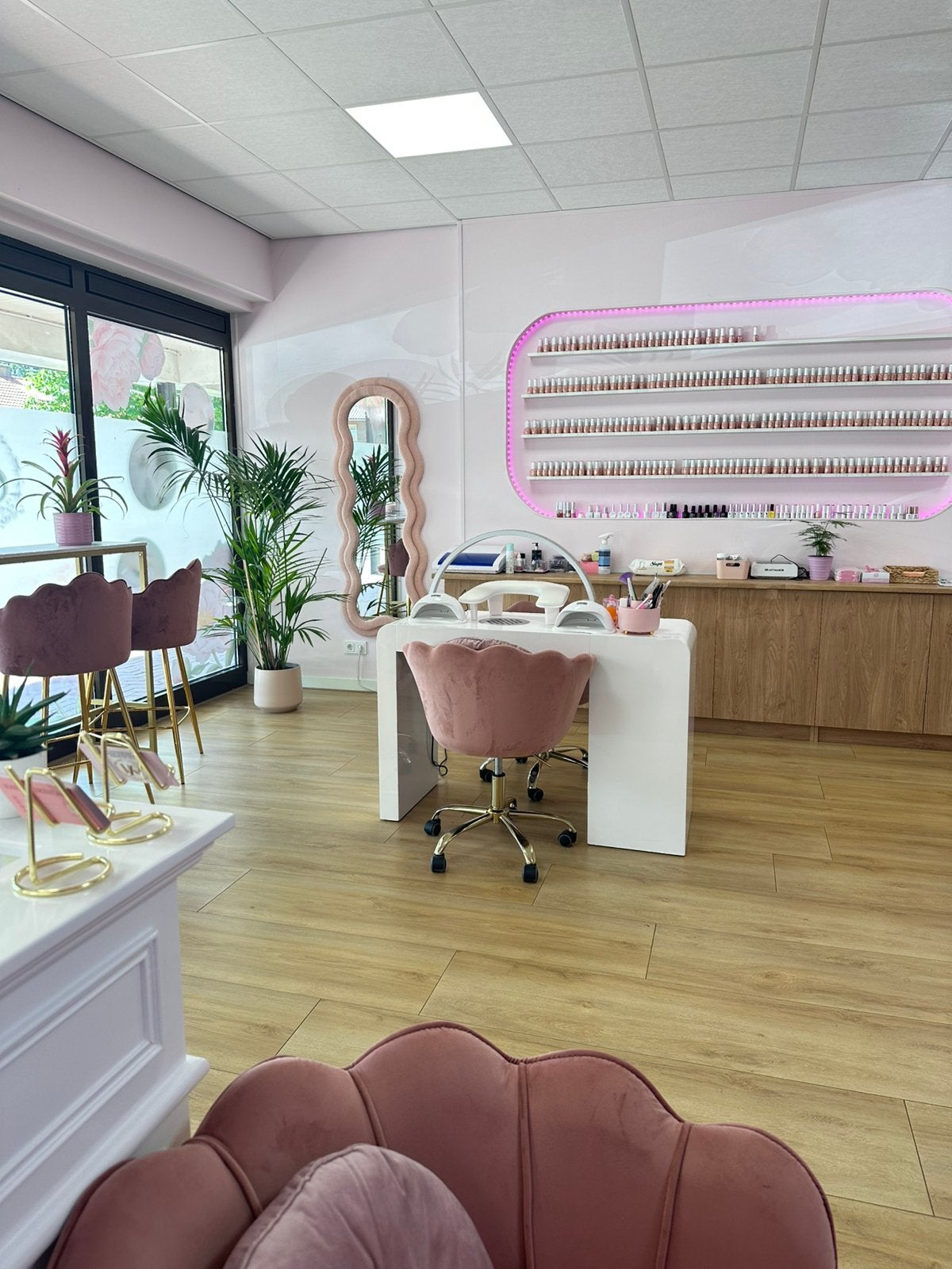Complete Beauty Salon ter Overname – Enschede | Instapklaar