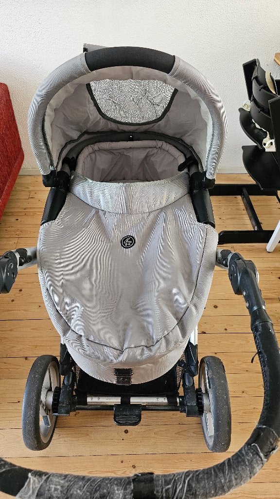 Mutsy 3 in 1 kinderwagen, Ophalen, Gebruikt, Verstelbare duwstang, Combiwagen