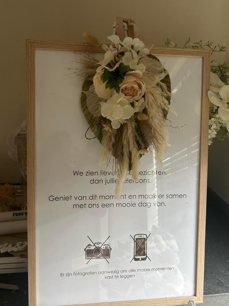 Trouwbord ceremonie met bloemdecoratie - Uniek & Persoonlijk, Ophalen of Verzenden, Zo goed als nieuw, Versiering, Geboorte of Huwelijk