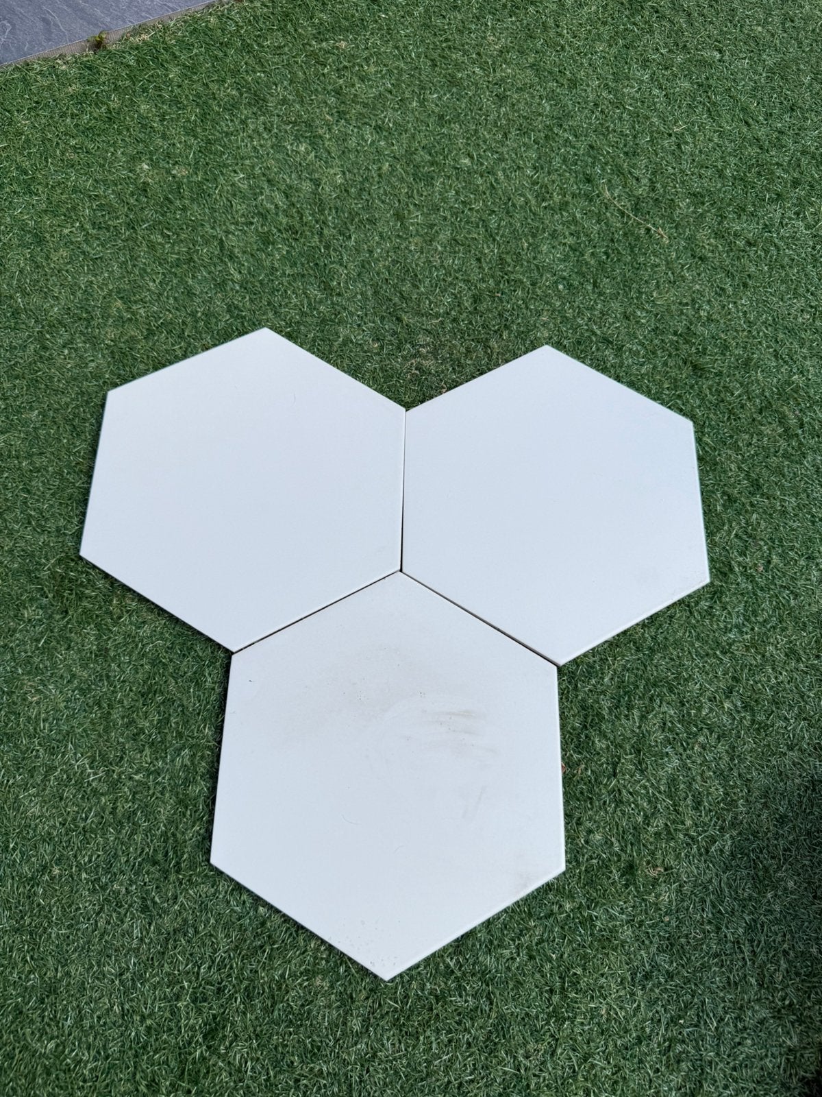 90x witte Hexagon tegels 25x29cm CA 4,9 m2-NIEUW!, Doe-het-zelf en Verbouw, Ophalen, Minder dan 5 m², Wandtegels, Keramiek