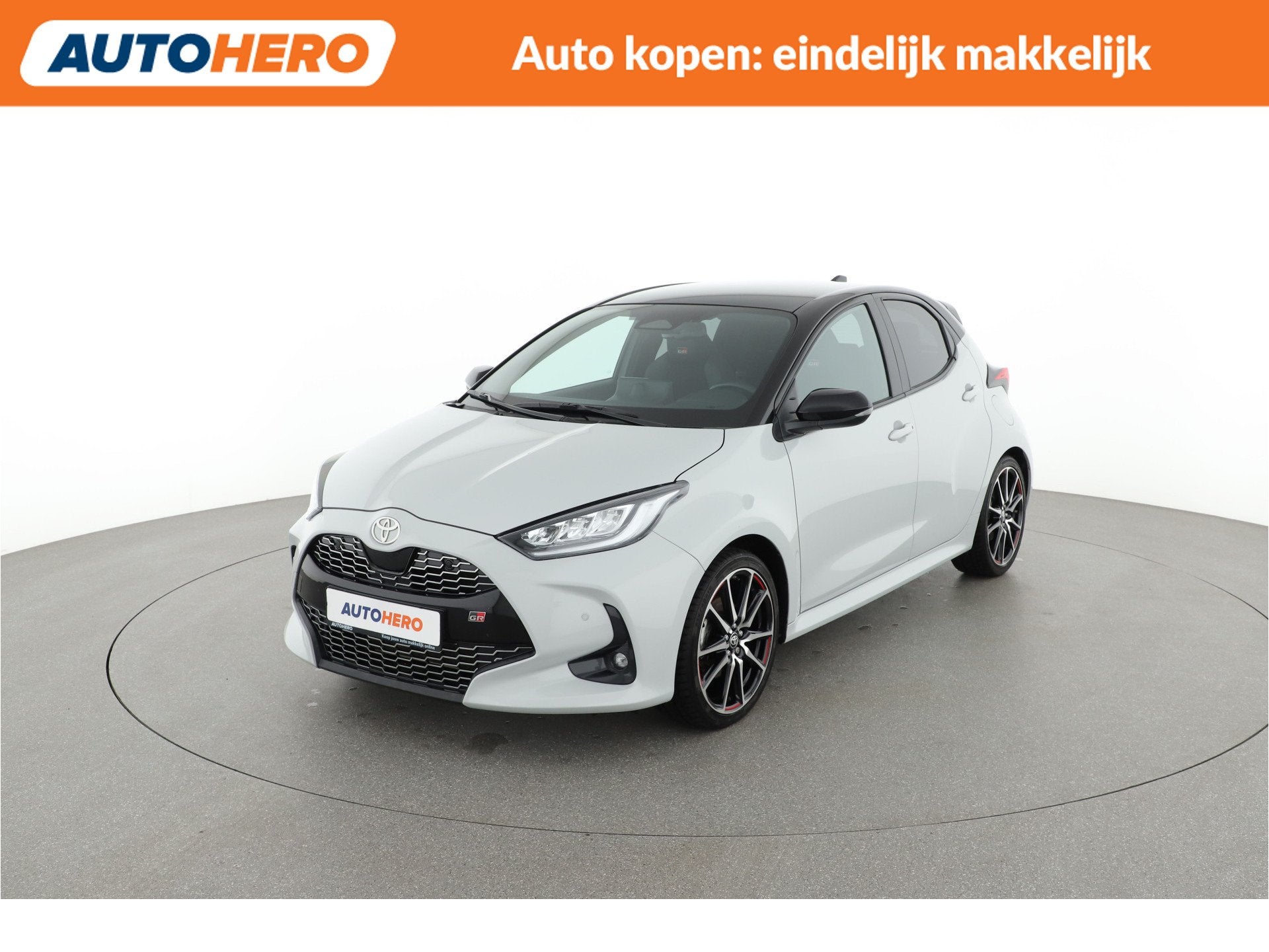 Toyota Yaris 1.5 Hybrid 130 GR SPORT |ZV26807| (bj 2024), Auto's, 450 kg, Gebruikt, Met garantie (alle), 1490 cc