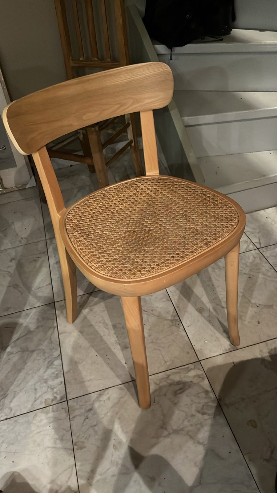 Kave Home Romane Eetkamerstoel Rotan / Webbing, Huis en Inrichting, Ophalen, Bruin, Zo goed als nieuw, Eén