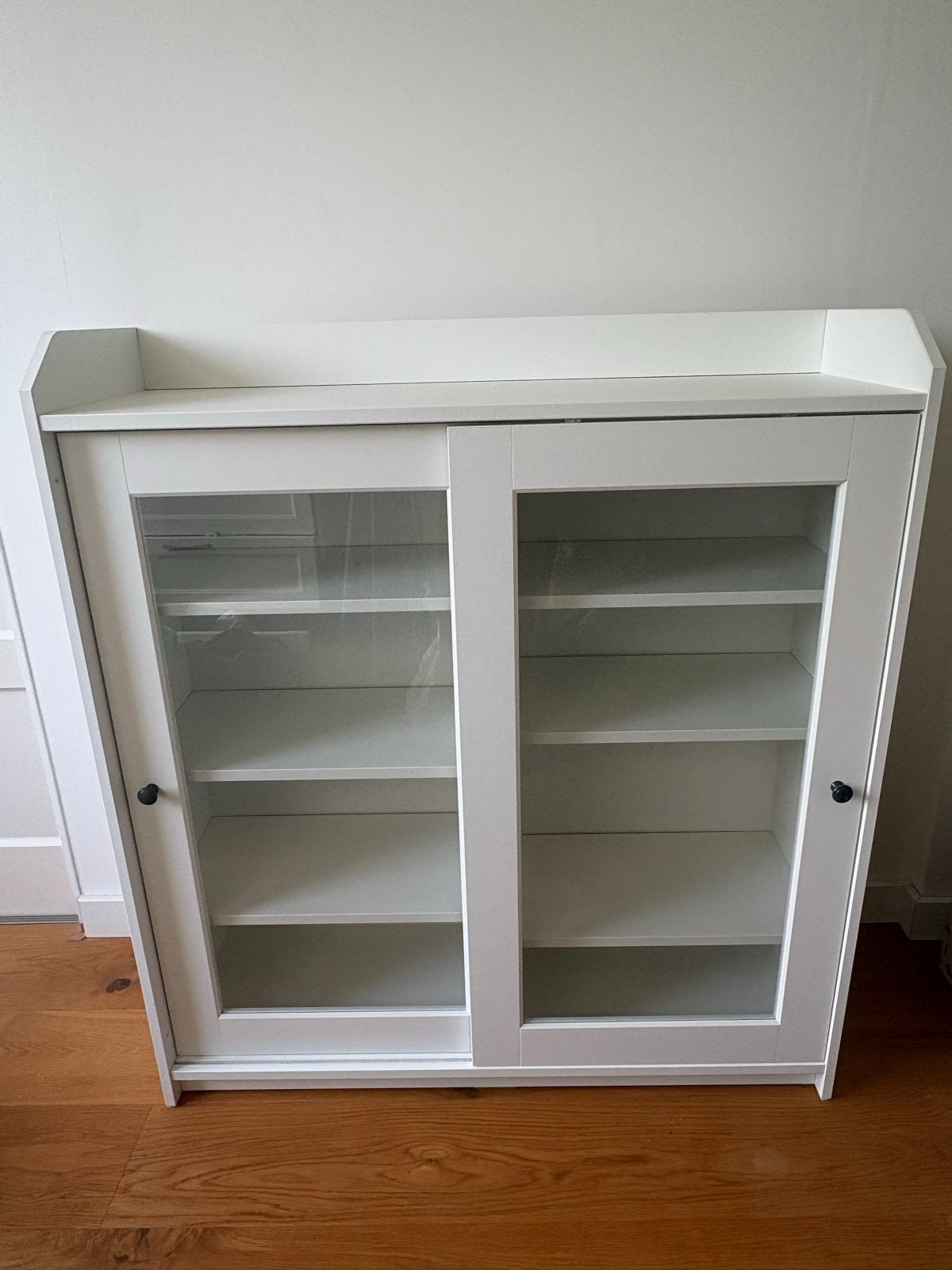 IKEA Hauga vitrinekast wit - 105x116 cm, Ophalen, 100 tot 150 cm, 25 tot 50 cm, Met deur(en)