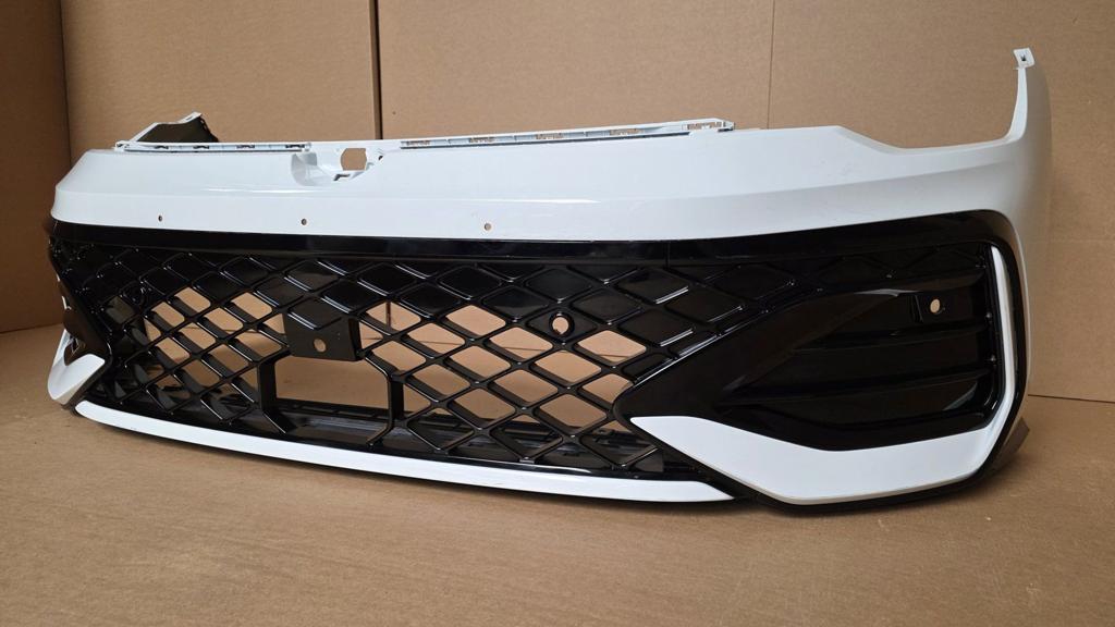 Voorbumper VW Golf 8 VIII 8.5 FACELIFT R-LINE 6xPDC bj.2024-, Gebruikt, -, Voor, Ophalen of Verzenden