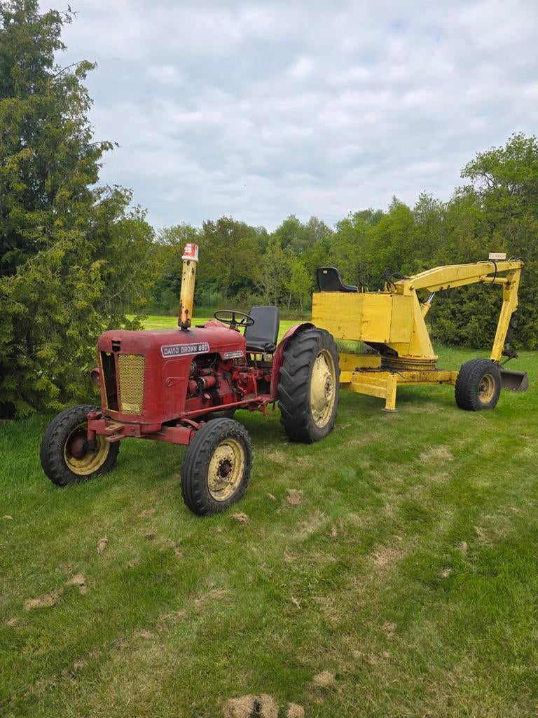 David Brown 880/885 met kraan, Zakelijke goederen, Agrarisch | Tractoren, Ophalen, Tot 80 Pk, Overige merken, Tot 2500