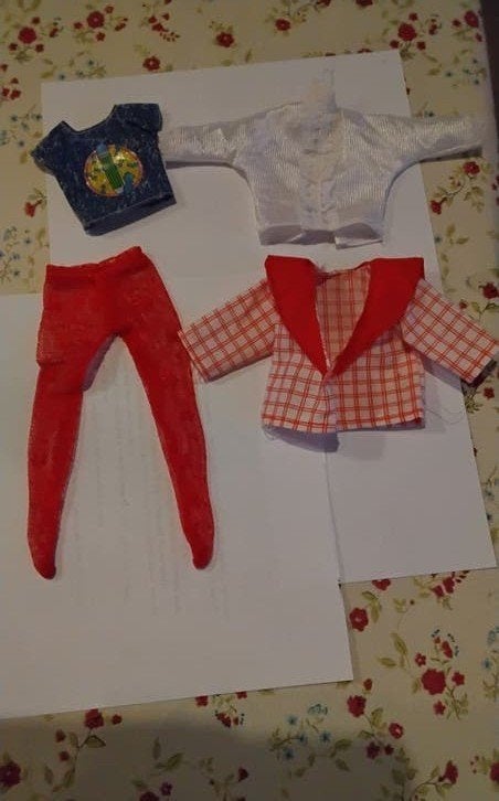 Diverse poppenkleding - Gebruikt, Ophalen of Verzenden, Gebruikt, Overige typen