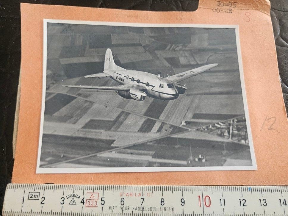 Douglas DC 3 F-BBIF, Verzamelen, Luchtvaart en Vliegtuigspotten, Ophalen of Verzenden, Gebruikt