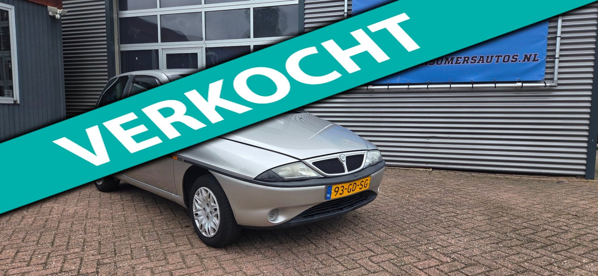 Lancia Ypsilon 1.2 elefantino blu, Auto's, Voorwielaandrijving, Dealer onderhouden, Gebruikt, 1242 cc