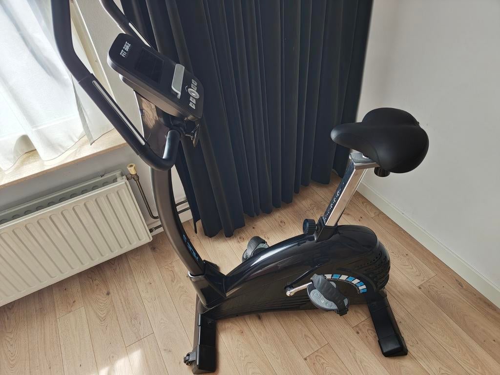 Fitbike Ride 5 Hometrainer - Zo goed als nieuw, Sport en Fitness, Ophalen, Zo goed als nieuw, Metaal, Benen