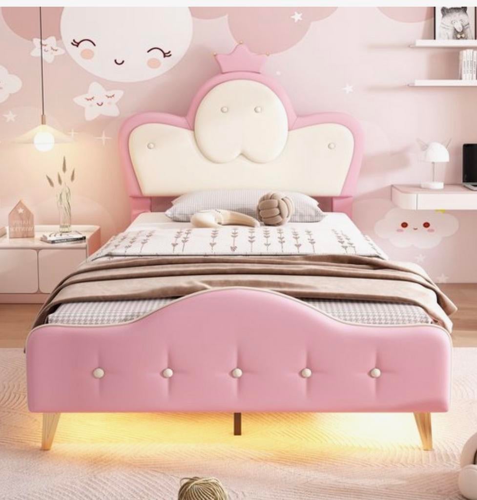 Roze meisjes bed met Kroon Hoofdeinde - Zo goed als nieuw, Kinderen en Baby's, Kinderkamer | Bedden, Ophalen, 70 tot 85 cm, 140 tot 160 cm